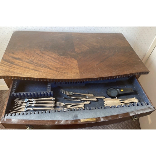 351G - A vintage canteen of cutlery table with two drawers including contents - dimensions 3ft wide x 2ft d... 