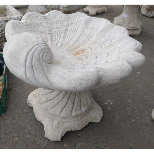 405 - A stonework birdbath in the form of a clam shell, comes in 2 pieces 50x50x45cmH - brand new item#127... 