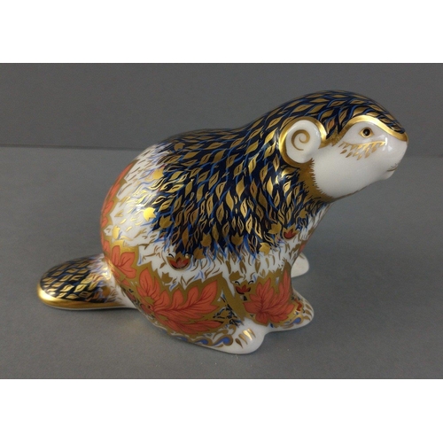 154 - A ROYAL CROWN DERBY limited edition (4942/5000) Riverbank Beaver with gold stopper#164