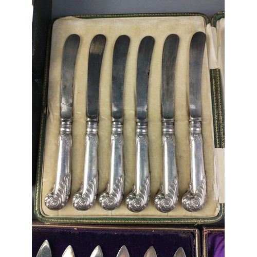 52 - Four boxed sets of silver hallmarked silver cutlery to include 6 pastry forks (Sheffield 1931, weigh... 