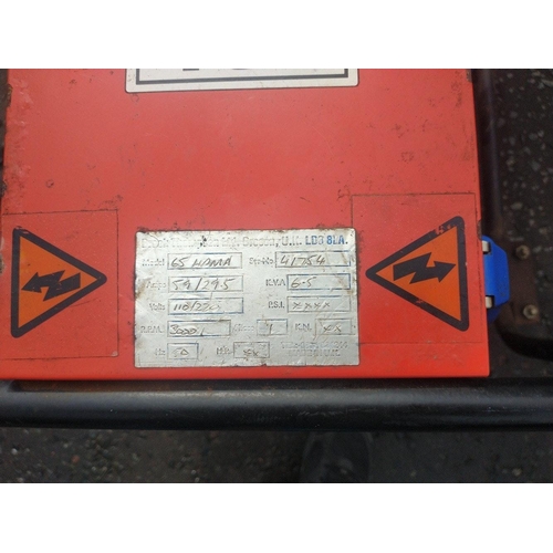 514 - HONDA GX340 Petrol Engine 11HP Generator in full working condition.  Vendor has drained the petrol t... 