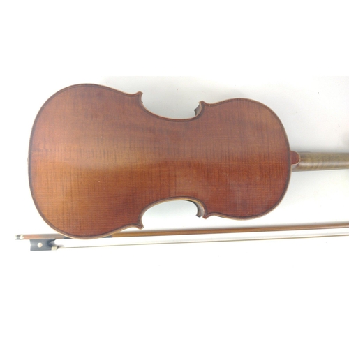 149 - ANTIQUE French violin. J.T.L. Mirecourt 