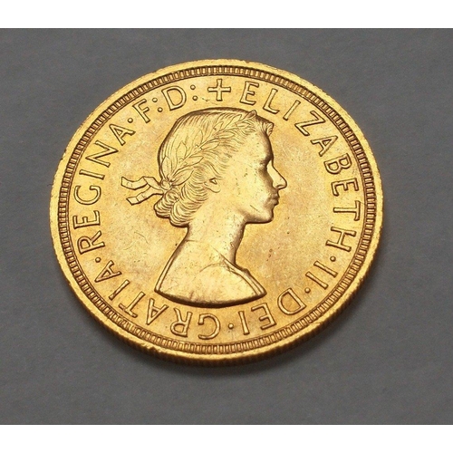 27 - A 1957 Elizabeth II full sovereign#39