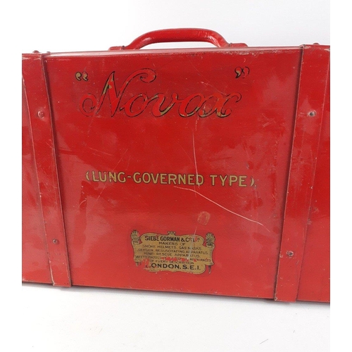 438 - A vintage red metal SIEBE GORMAN box 'Novox lung governed type' measures 64x28x16cm#462