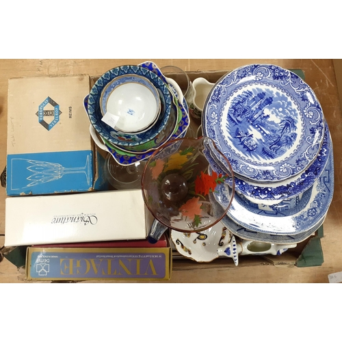 466 - A mixed box to include blue and white china, a box of 6 port glasses, 6 champagne flutes, a horologi... 