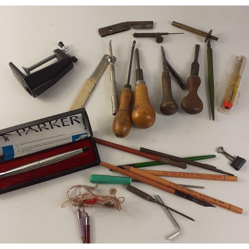 421 - INTERESTING! - A box of vintage hand tools possibly for working with leather upholstery etc#121