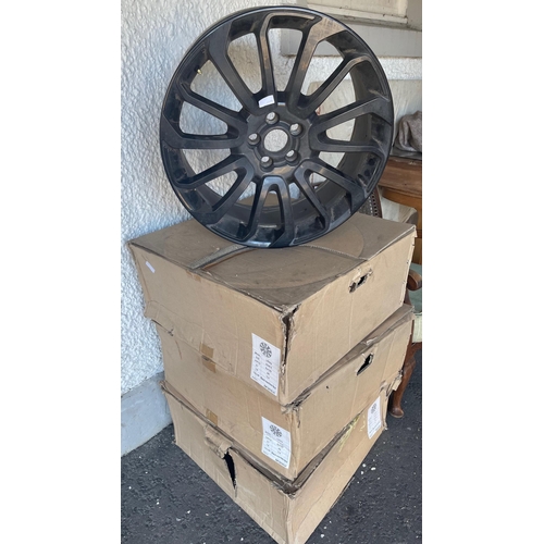 424 - BIG ALLOYS! - as new still boxed 4 black machine face ALLOYS 14 spoke - model LR 052 - size 22 x 9.5... 