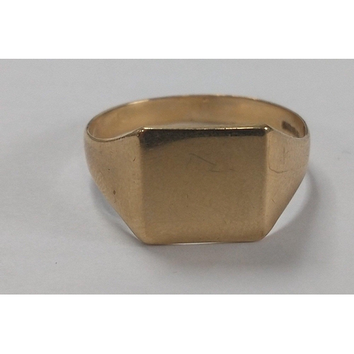 2 - HALLMARK INDISTINCT ‘yellow metal' signet ring -weight 2.76g Approx - ring size X#2