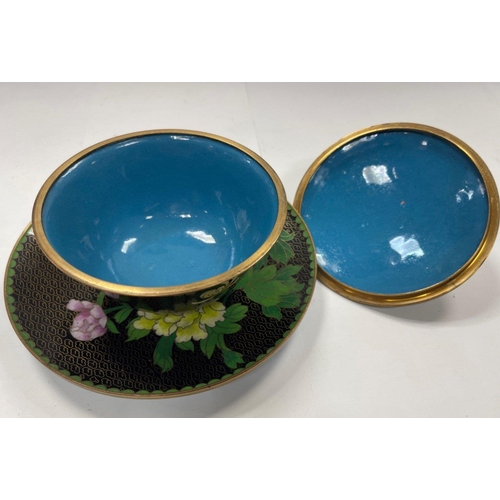 238 - A rather attractive Chinese CLOISONNE lidded rice bowl with cobalt blue interior and gilt rim and pl... 