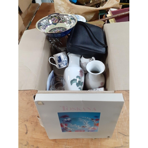 661 - A mixed lot to include 3 WEST KILBRIDE mugs (one a limited edition 24/192), 3 hyacinth bulb vases, a... 