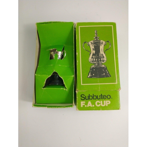 71 - SUBBUTEO box set WORLD CUP EDITION 1990.  Many pieces in box, may have some slight damage to parts a... 