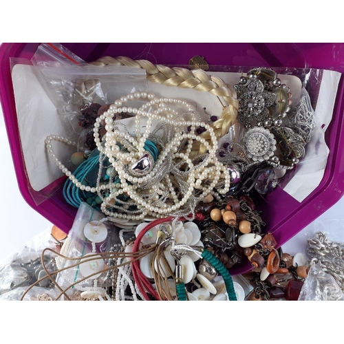 25 - A box of quality costume jewellery including many statement pieces sure to draw the eye#25