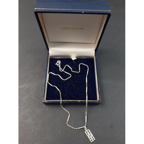 37 - A super little collection of silver and white metal jewellery items to include a 925 marked ingot on... 