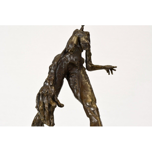 210 - A wonderful modern art sculpture cast from bronze. It stands over 12