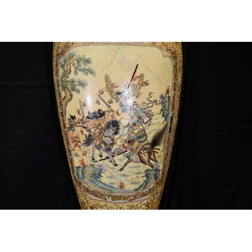 70 - A unique large 1.9 metre porcelain temple jar with hand painted scenes. Origin Chaozhou Guangdong Pr... 