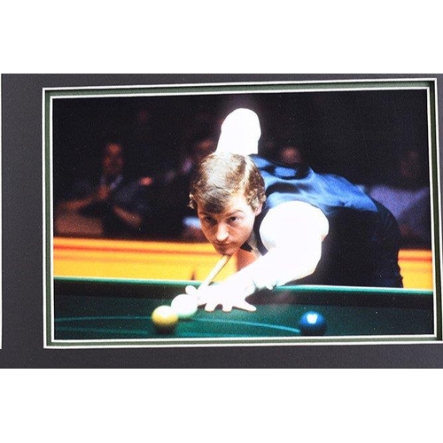 95 - This personally signed snooker cue by STEVE DAVIS has been professionally framed. Supplied with a ce... 