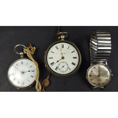 102 - A silver hallmarked case gentleman's pocket watch by Graves of Sheffield. No glass and not currently... 