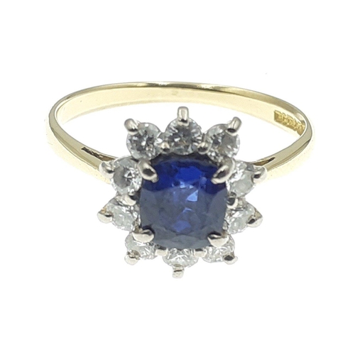 31 - STUNNING! - A beautiful combination LARGE BLUE SAPPHIRE AND DIAMOND 750 stamped yellow gold ring - s... 