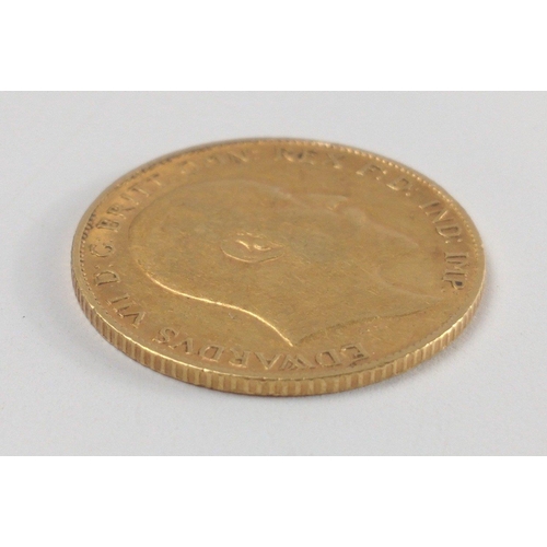 54 - A 1902 Edward VII HALF-SOVEREIGN, weight 4.00g#56