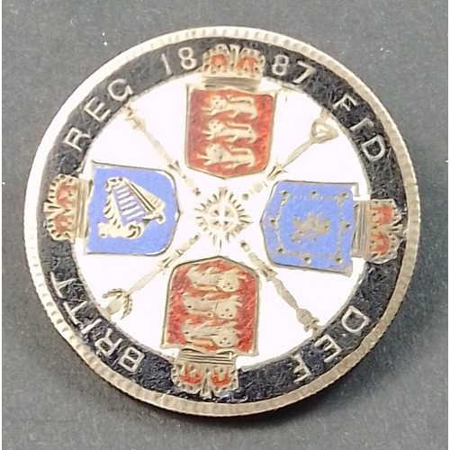 82D - A brooched and enamelled 1887 Victorian crown coin. Nice detailing and enamel is in good condition.#... 