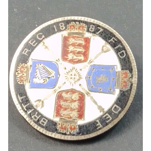 82D - A brooched and enamelled 1887 Victorian crown coin. Nice detailing and enamel is in good condition.#... 