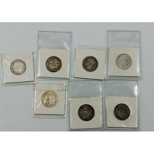 82Q - A super little collection of seven well stored Victorian shillings in good collectible grades. 
The ... 