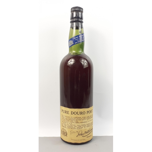 281J - RARE! VINTAGE PURE DOURO PORT (70cl size approx as no size stated) GUARANTEED BY JOHN WALKER & S... 