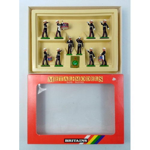 134 - A BRITAINS 7204 Royal Marines drums and bugles, 10 piece set in box#134