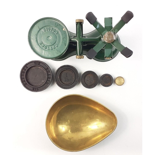 179 - A vintage set of VICTOR of ENGLAND green painted kitchen scales with copper pan and weights, approx ... 