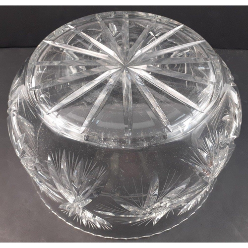 232 - A super large vintage crystal bowl 27cm diameter, 15cm high.  No damage#233