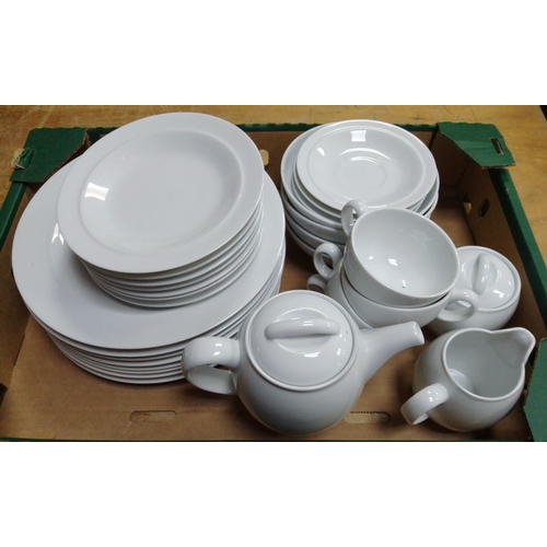 260 - A modern white DENBY dinner service to include 8x27cm plates, 7x19cm plates, 4x18cm bowls, 4 teacups... 