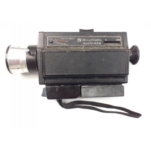 462 - A vintage BELL & HOWELL autoload cine camera#465