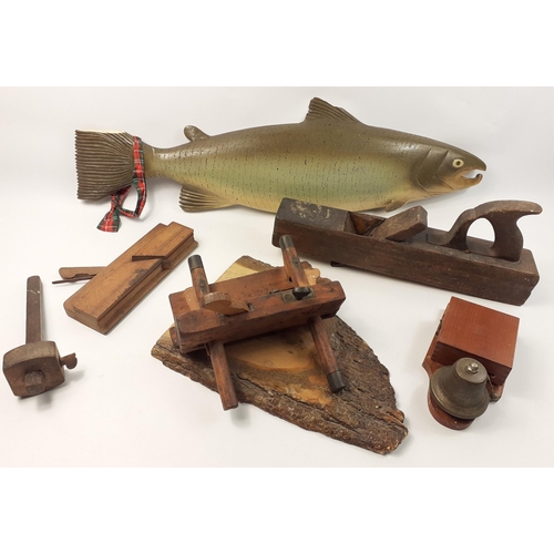 520 - A box of vintage woodworking tools plus a large painted salmon and a doorbell.#523