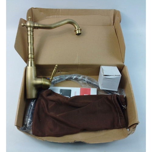 547 - A boxed brass mixer faucet with fittings, unused in box 29cm approx#550