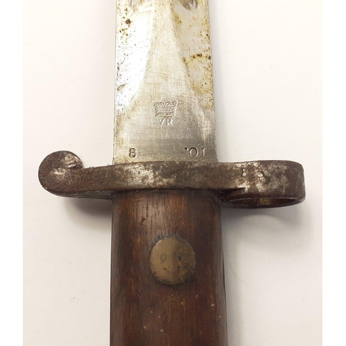 150 - An excellent pre-WWI era British bayonet with original scabbard and frog, likely pattern 88 Mark I s... 