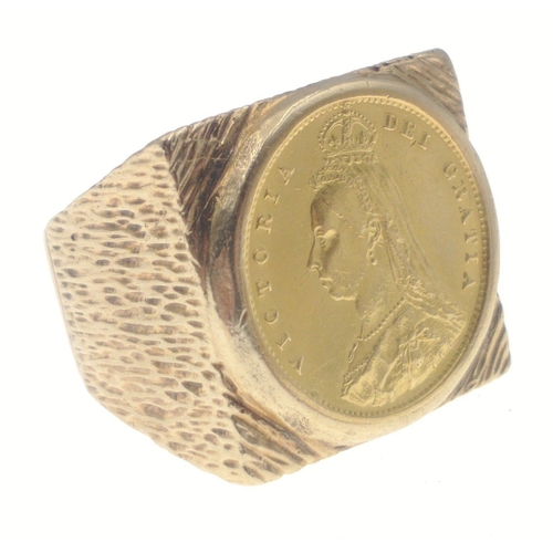 28 - A substantial chunky gent's ring with half sovereign mounted in 9ct hallmarked gold, total gross wei... 