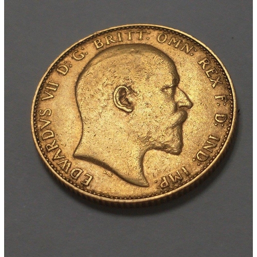 30 - A full George V sovereign 1907, weight 7.96g approx#30