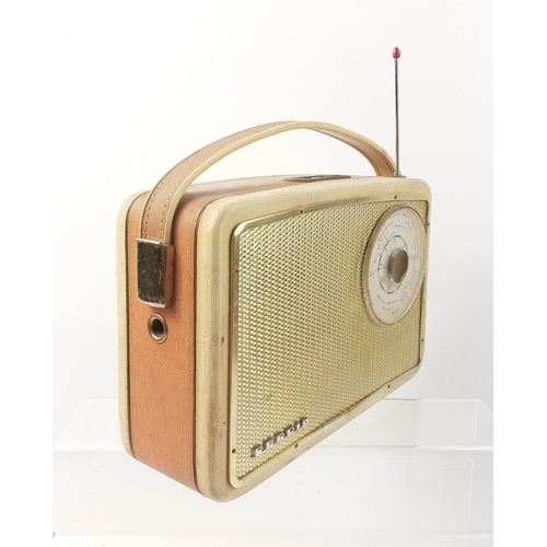 370 - A cream cased vintage PERDIO radio with gold coloured grill#373