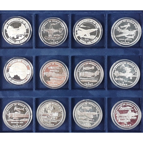 197 - WESTMINSTER MINT. AIRCRAFT OF THE WORLD Silver proof coins collection in original case. 28 original ... 