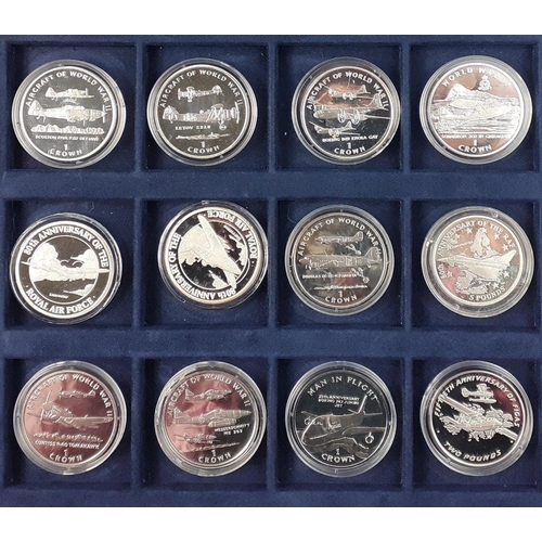 197 - WESTMINSTER MINT. AIRCRAFT OF THE WORLD Silver proof coins collection in original case. 28 original ... 