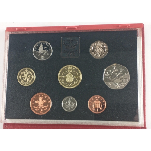 206 - ROYAL MINT 1994 Elizabeth II coins.  Year set in plush display case with outer box.  In excellent co... 