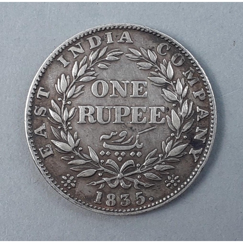 245 - WILLIAM IIII 1835 Silver EAST INDIA COMPANY ONE RUPEE coin in lovely condition. Always a desireable ... 