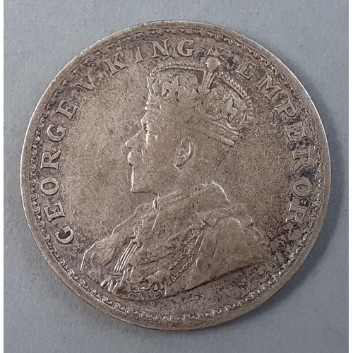 247 - A very nice 1913 GEORGE V ONE RUPEE silver coin in good grade.#247