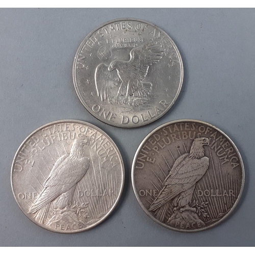 254 - Not quite a fistful of Dollars but three super examples of USA Dollars to include 1922 and 1925 Peac... 