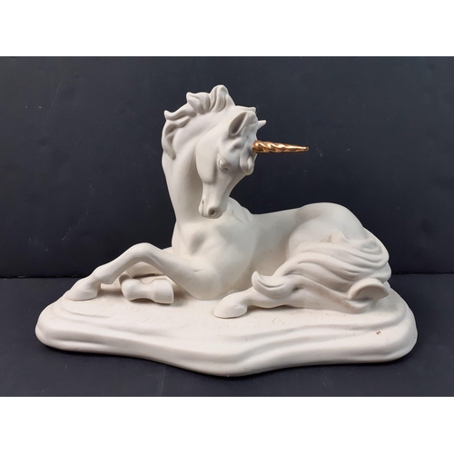 374 - UNICORN 'GUARDIAN OF THE HEART by David Cornell produced by Franklin Mint ornamental figurine - dime... 