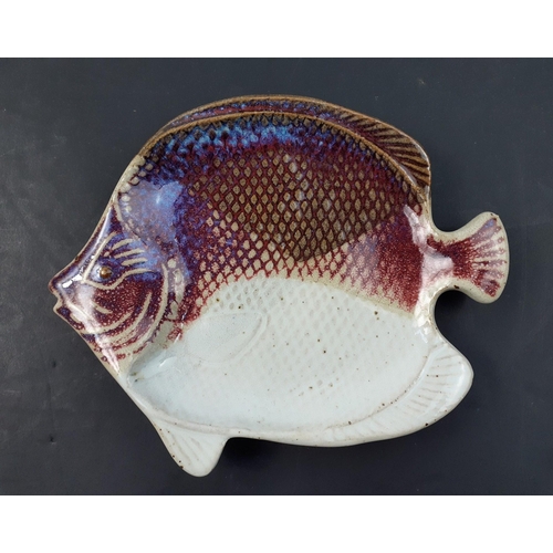 379 - A Scottish studio pottery flat fish plate, 20cm long#378