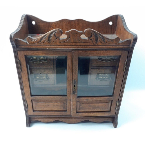 409 - ANTIQUE! - A BEAUTIFUL wall mounted oak HUMIDOR twin glazed cabinet - dimensions 16