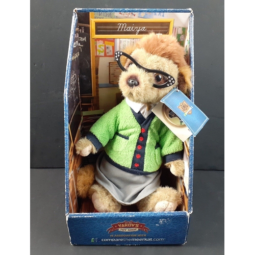 438 - A YAKOV TOYSHOP Compare the Meerkat Maiya figure#437