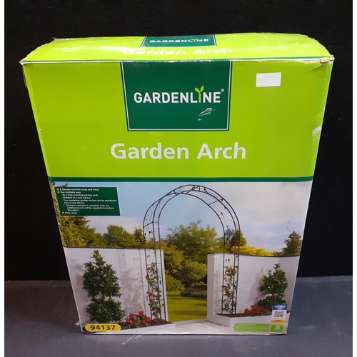 442 - GARDENLINE 94137 Garden Arch in box unbuilt.#444