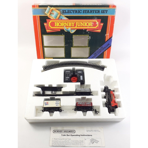 228 - An original boxed HORNBY Junior electric starter set (1982) R776 with DESMOND loco - also includes t... 